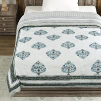 Cotton Single Size Quilt Hand Block Print for Light Winters (150x225 cm) (Blue Grey Paan)