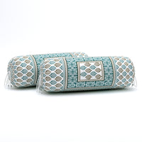 diwan with bolster