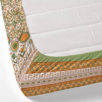 fitted bedsheet